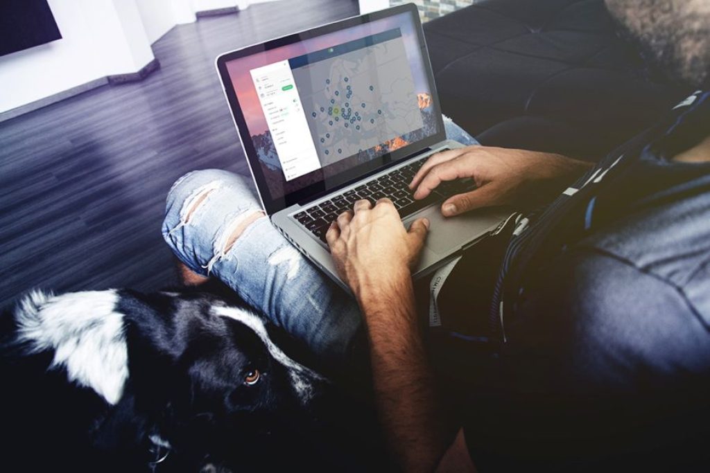 Connexion VPN en déplacement ou voyage avec NordVPN