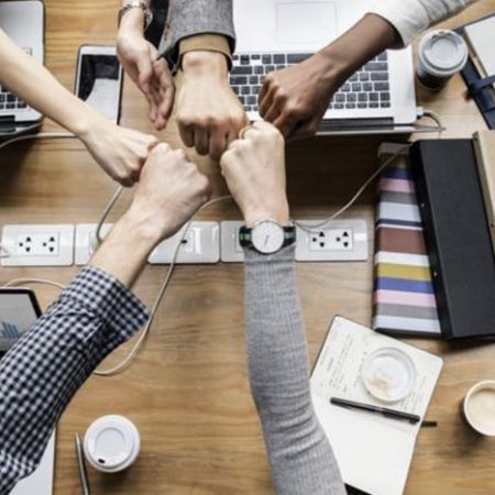 Comment bien créer des profils d’entreprise sur les réseaux sociaux ? Astuces et recommandations
