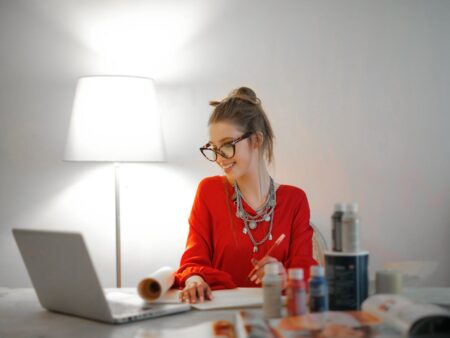 Temps de travail et flexibilité : comment un logiciel s’adapte aux nouveaux modes d’organisation ?