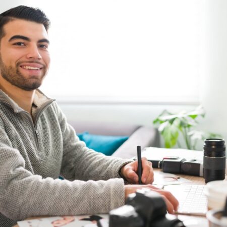 Quand (et pourquoi) passer de la micro-entreprise à la SAS quand on est freelance dans le digital ?