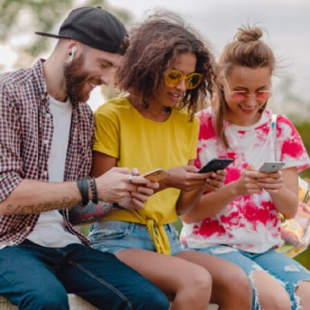 Les jeunes français et l&rsquo;IA : les chiffres clés de l&rsquo;étude Ifop
