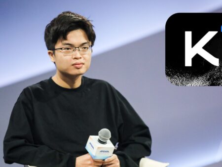 Vibe coder à partir d&rsquo;une vidéo : le pari fou de ce modèle d&rsquo;IA