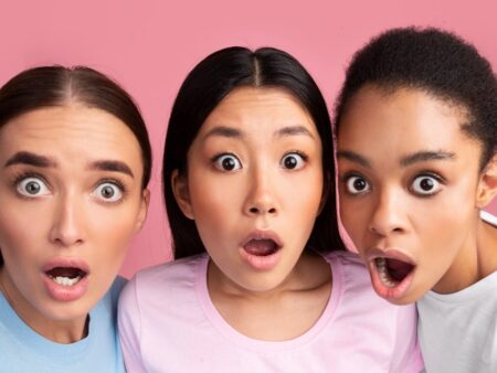 Les réseaux sociaux bientôt interdits aux moins de 15 ans en France : ce qu&rsquo;il faut savoir