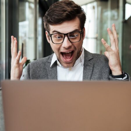 8 actions qui freinent le reach organique de vos publications LinkedIn