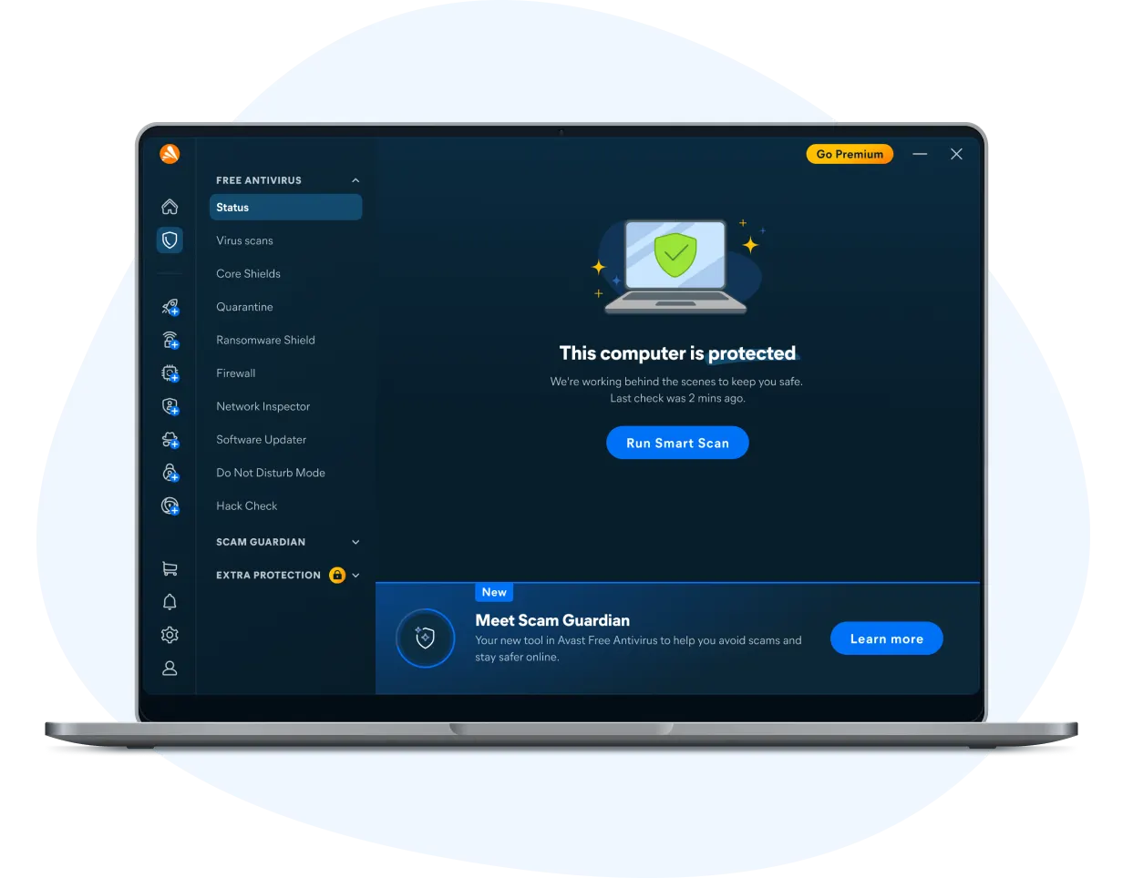 Écran de statut d'Avast Antivirus Gratuit sur PC avec menu des boucliers, quarantaine, pare-feu et bouton d'analyse intelligente