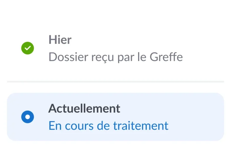 Suivi d'un dossier de création dans l'espace Captain Contrat : dossier reçu par le greffe, puis en cours de traitement