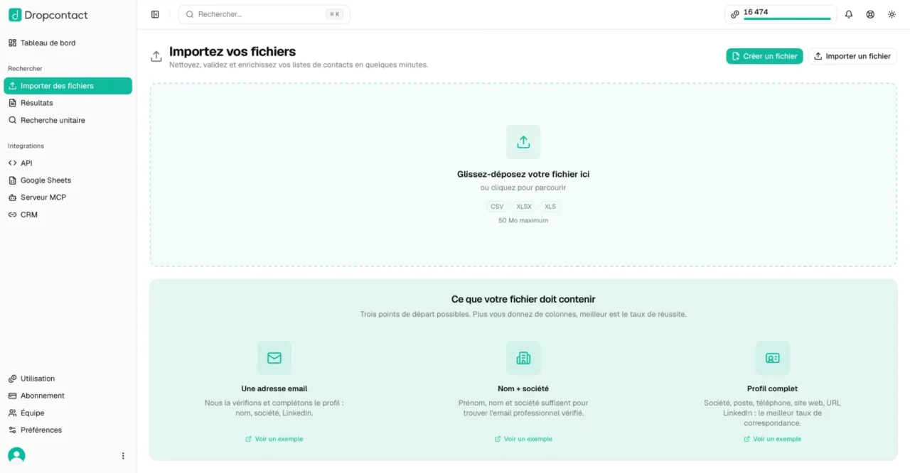 Écran Importez vos fichiers de Dropcontact : zone de glisser-déposer CSV, XLSX ou XLS et données attendues dans le fichier