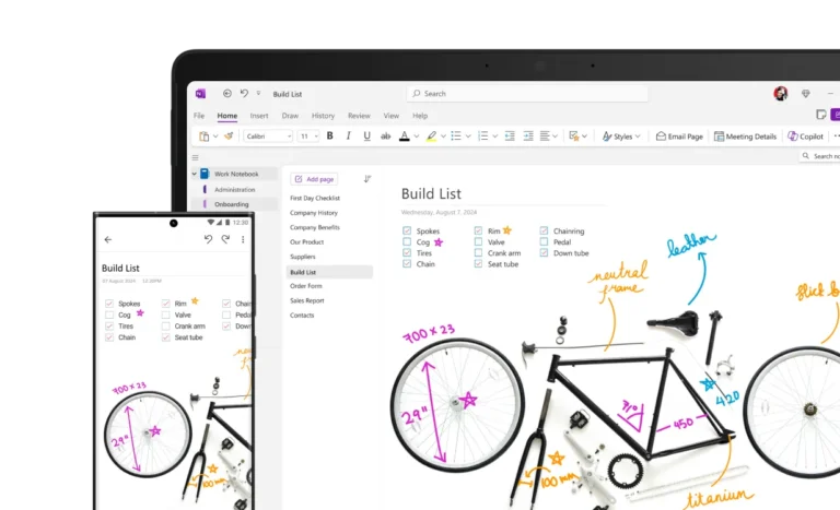 Même page de liste de contrôle OneNote affichée sur un ordinateur et sur un smartphone Android, avec cases à cocher et annotations